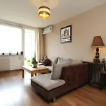 Appartement Confort Proche Arc De Triomphe
